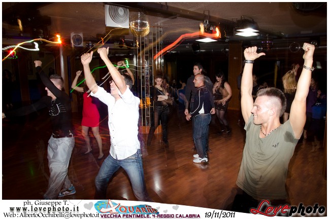 172Aquarius_Night_Of_Dance_LovePhoto_19112011.jpg