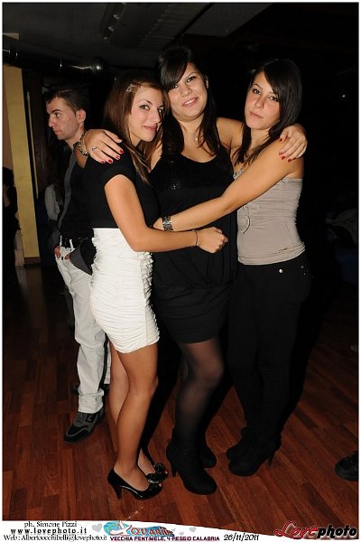 025Aquarius_Night_Of_Dance_LovePhoto-26112011.jpg