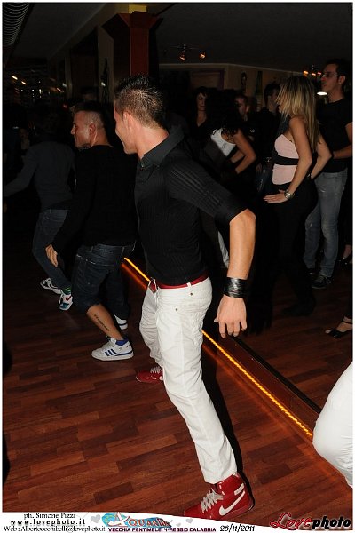 182Aquarius_Night_Of_Dance_LovePhoto-26112011.jpg
