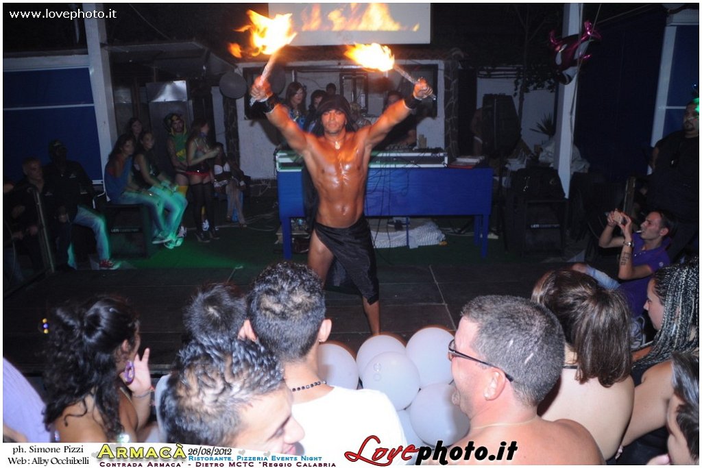 016Armaca_Events_Night_LovePhoto26082012.jpg