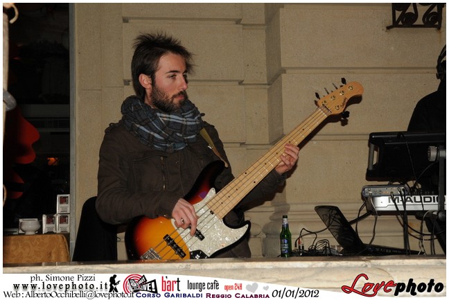 157Bart_Cafe_Sunday_Live_LovePhoto-01012012.jpg