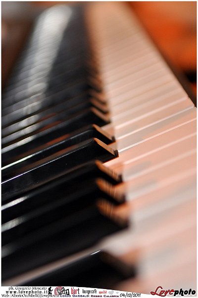 013Bart_Cafe_Sunday_Live_LovePhoto-04122011.jpg - GREGORIO MOSCATO  PHOTOGRAPHER