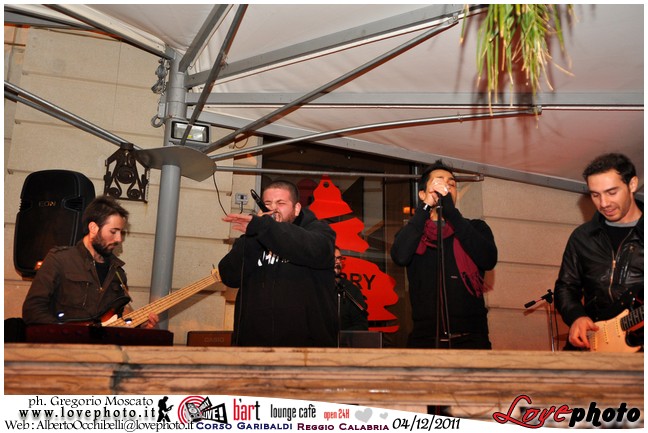 095Bart_Cafe_Sunday_Live_LovePhoto-04122011.jpg - GREGORIO MOSCATO  PHOTOGRAPHER