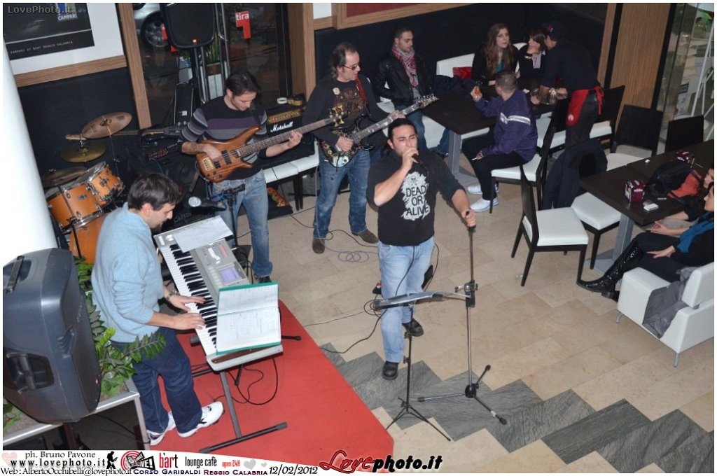 130Bart_Cafe_Live_Music_LovePhoto-12022012.jpg
