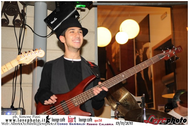009Bart_Cafe_Sunday_Live_LovePhoto-13112011.jpg