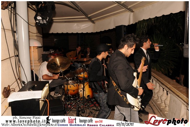 137Bart_Cafe_Sunday_Live_LovePhoto-13112011.jpg