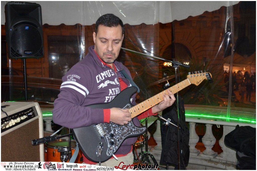 038Bart_Cafe_Sunday_Live_LovePhoto-19022012.jpg