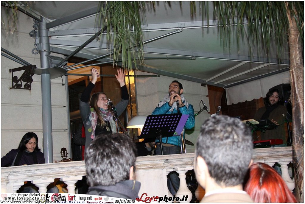 039Bart_Cafe_Sunday_Live_LovePhoto_22012012.jpg