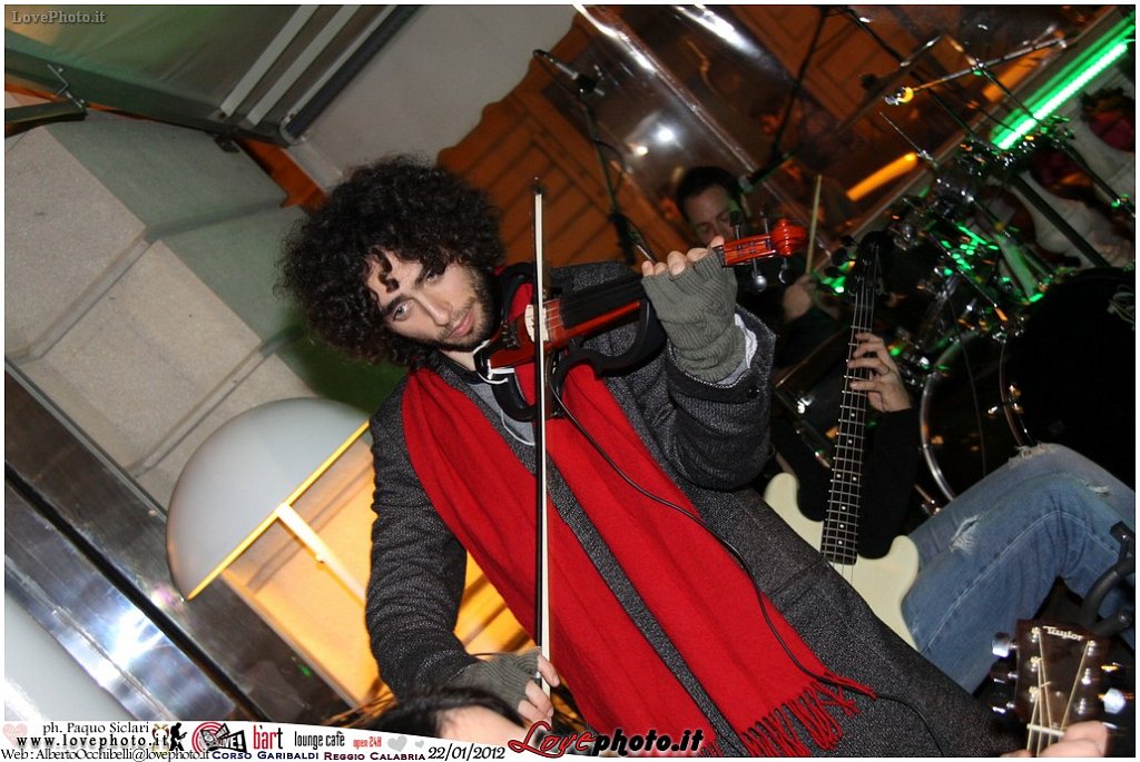137Bart_Cafe_Sunday_Live_LovePhoto_22012012.jpg