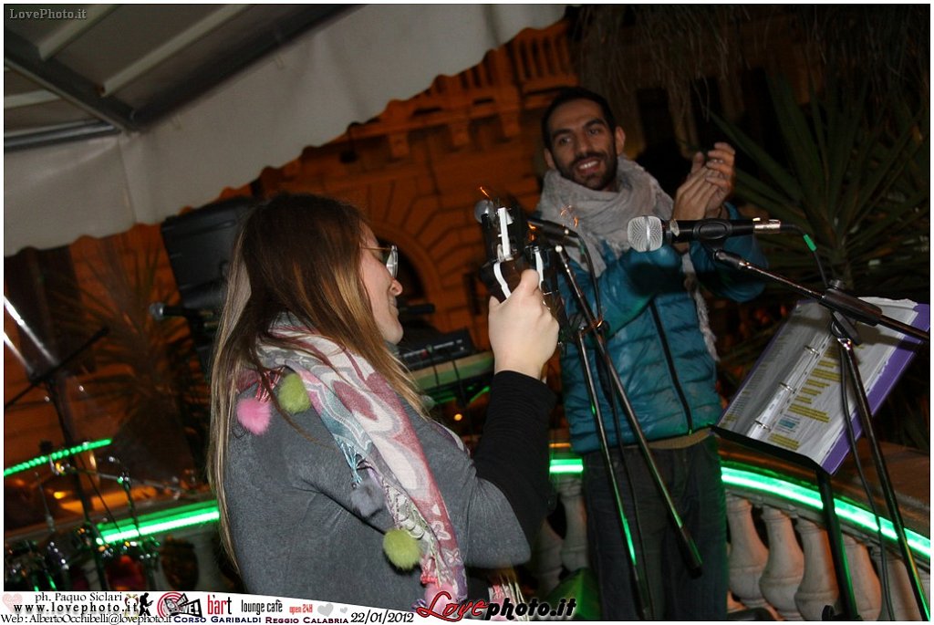 141Bart_Cafe_Sunday_Live_LovePhoto_22012012.jpg