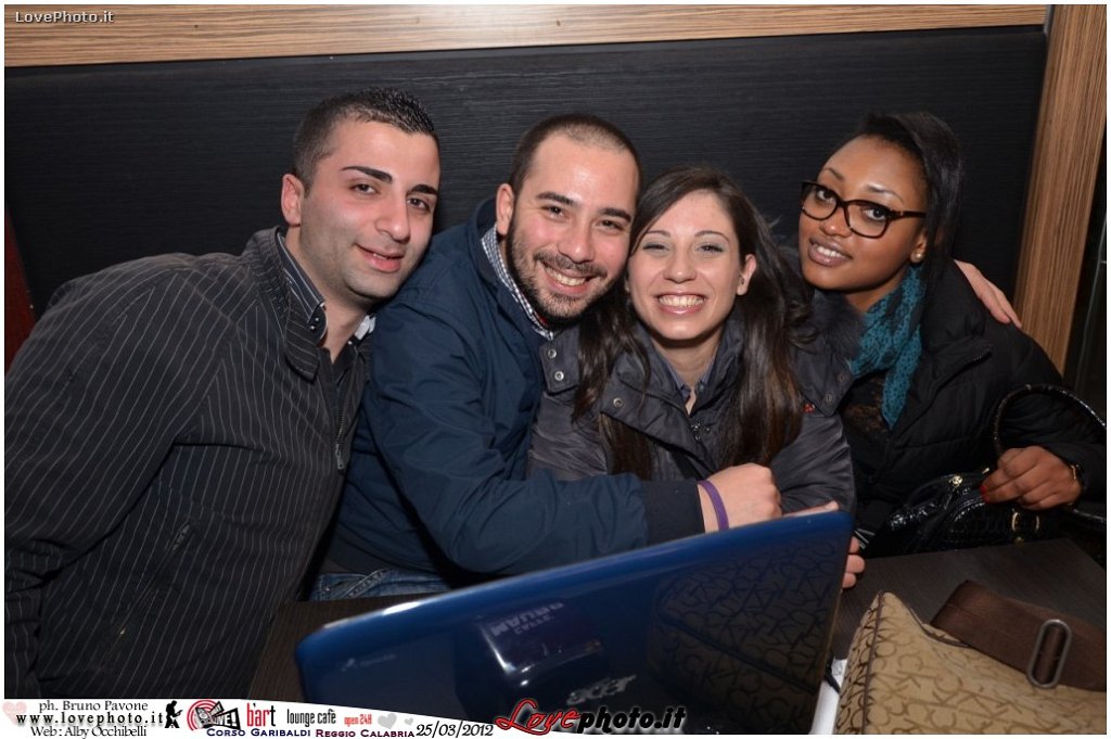 049Bart_Cafe_Sunday_Live_LovePhoto-25032012.jpg