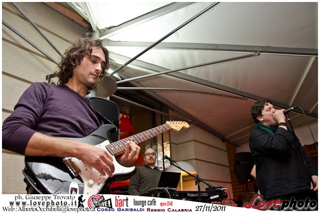 020Bart_Cafe_Sunday_Live_LovePhoto-27112011.jpg