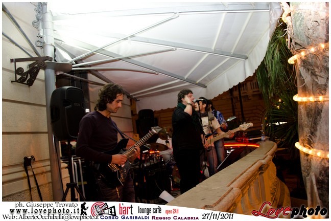 036Bart_Cafe_Sunday_Live_LovePhoto-27112011.jpg