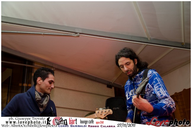 123Bart_Cafe_Sunday_Live_LovePhoto-27112011.jpg