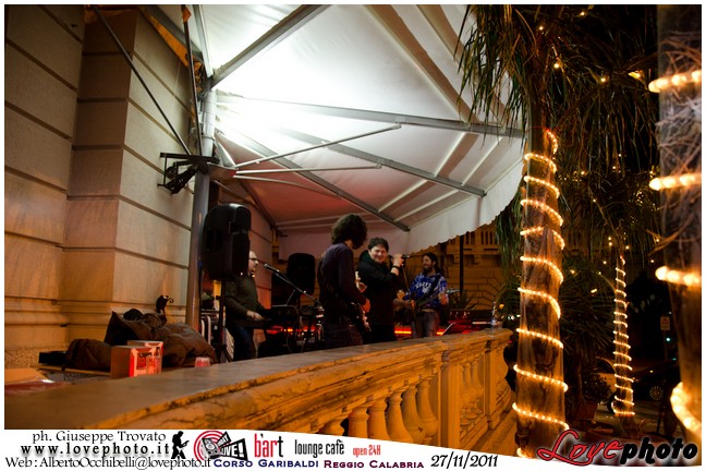 169Bart_Cafe_Sunday_Live_LovePhoto-27112011.jpg