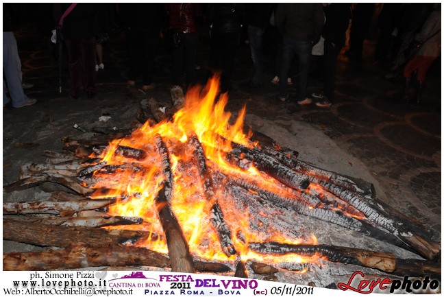 025Bova_Festa_del_Vino_LovePhoto-05112011.jpg