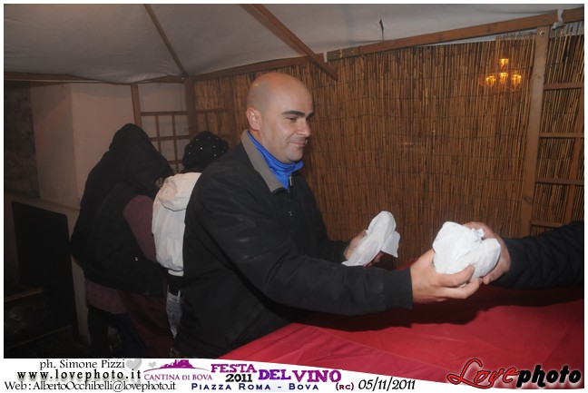 078Bova_Festa_del_Vino_LovePhoto-05112011.jpg