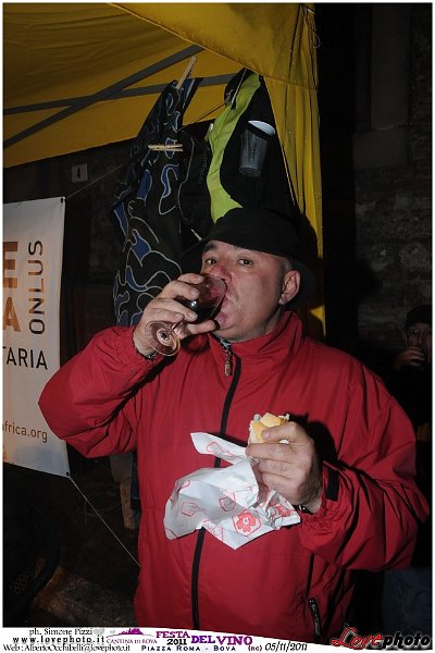 119Bova_Festa_del_Vino_LovePhoto-05112011.jpg