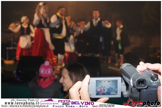 128Bova_Festa_del_Vino_LovePhoto-05112011.jpg