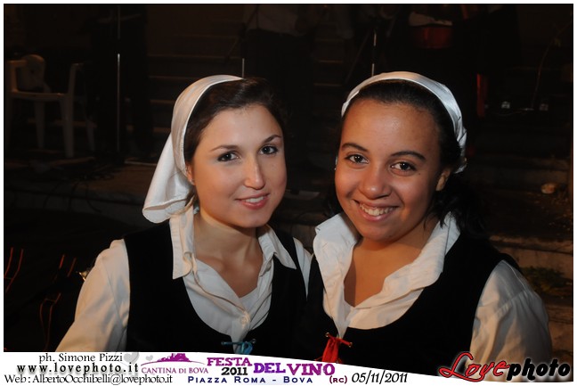 162Bova_Festa_del_Vino_LovePhoto-05112011.jpg