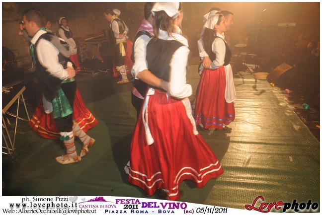 170Bova_Festa_del_Vino_LovePhoto-05112011.jpg