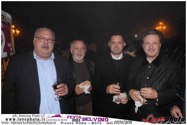 199Bova_Festa_del_Vino_LovePhoto-05112011.jpg