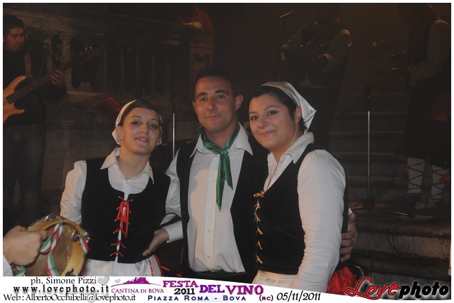237Bova_Festa_del_Vino_LovePhoto-05112011.jpg