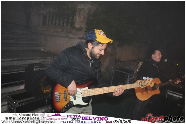 260Bova_Festa_del_Vino_LovePhoto-05112011.jpg