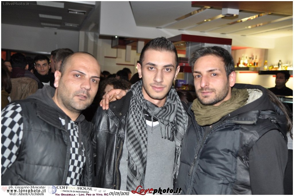 034Coffing_House_Facolta_Ingegneria_LiveMusicParty_LovePhoto_01032012.jpg - GREGORIO MOSCATO  PHOTOGRAPHER