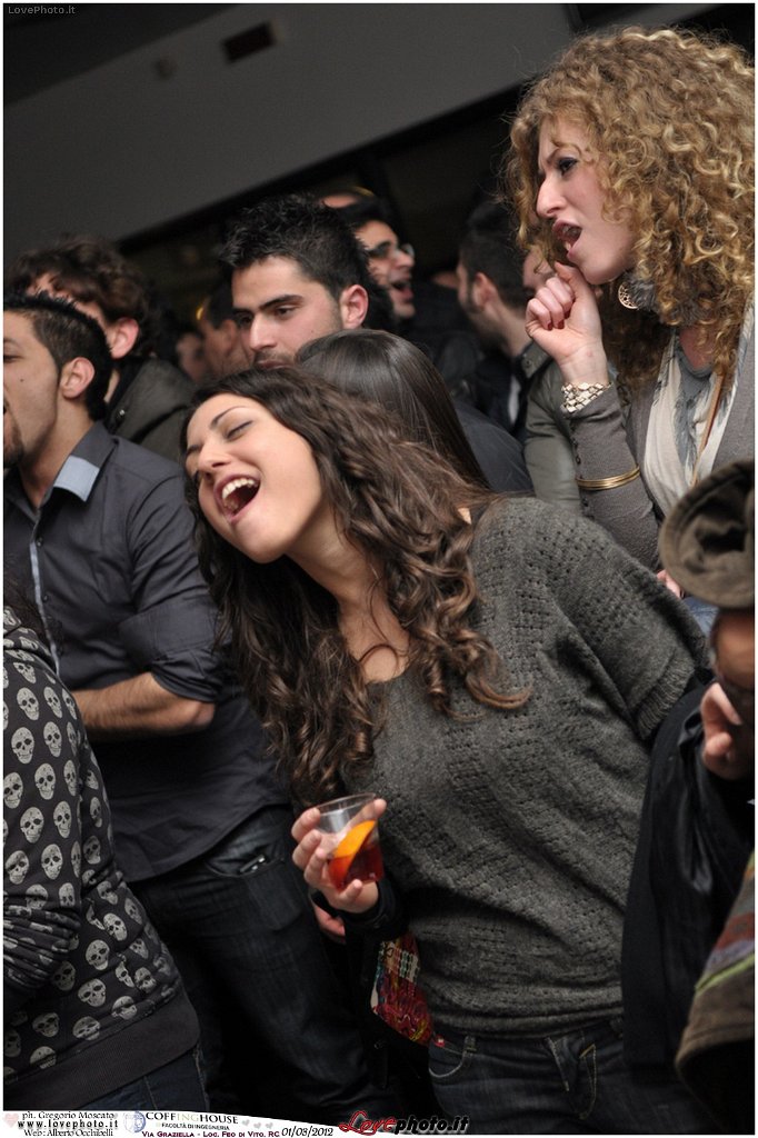 055Coffing_House_Facolta_Ingegneria_LiveMusicParty_LovePhoto_01032012.jpg - GREGORIO MOSCATO  PHOTOGRAPHER