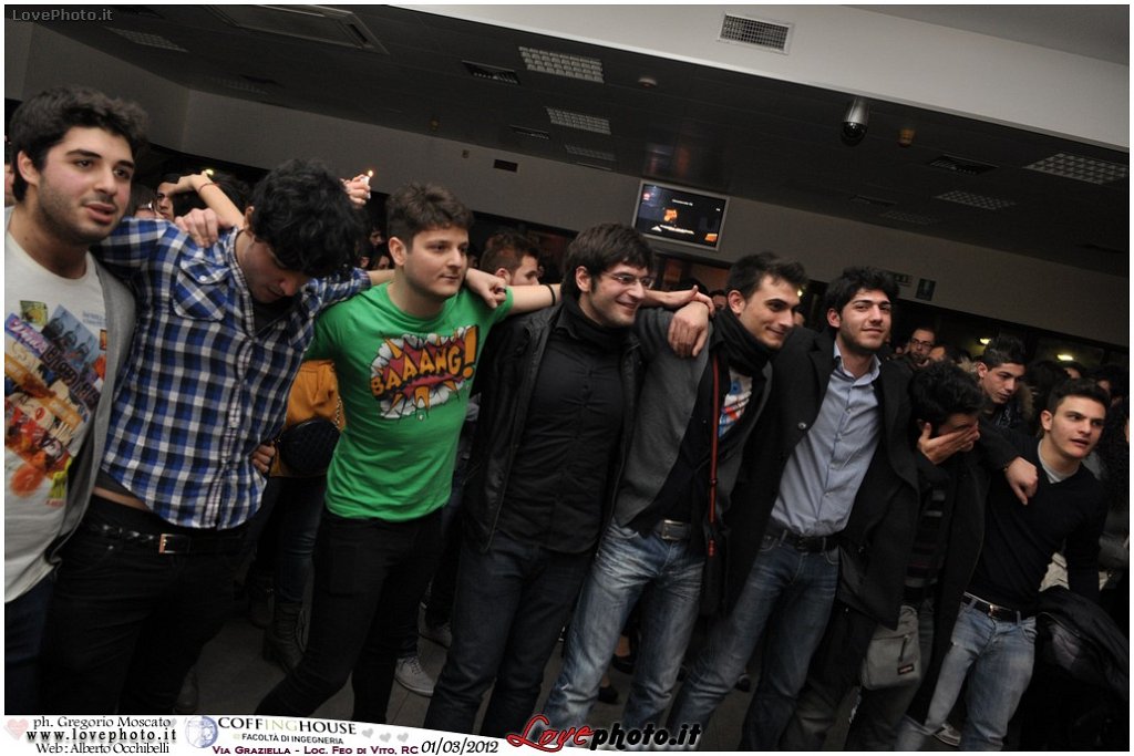 064Coffing_House_Facolta_Ingegneria_LiveMusicParty_LovePhoto_01032012.jpg - GREGORIO MOSCATO  PHOTOGRAPHER