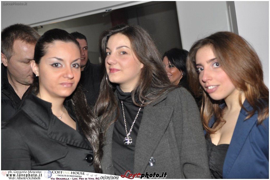 070Coffing_House_Facolta_Ingegneria_LiveMusicParty_LovePhoto_01032012.jpg - GREGORIO MOSCATO  PHOTOGRAPHER
