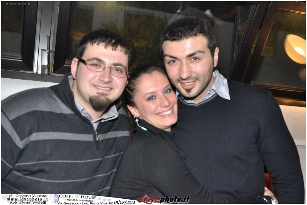 118Coffing_House_Facolta_Ingegneria_LiveMusicParty_LovePhoto_01032012.jpg - GREGORIO MOSCATO  PHOTOGRAPHER