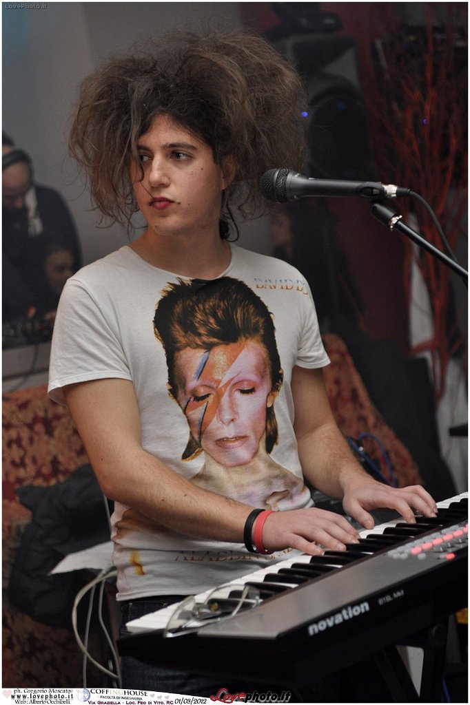 150Coffing_House_Facolta_Ingegneria_LiveMusicParty_LovePhoto_01032012.jpg - GREGORIO MOSCATO  PHOTOGRAPHER