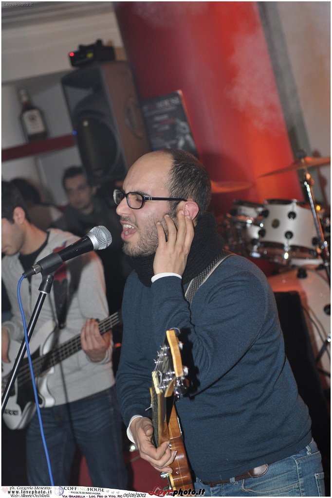 159Coffing_House_Facolta_Ingegneria_LiveMusicParty_LovePhoto_01032012.jpg - GREGORIO MOSCATO  PHOTOGRAPHER