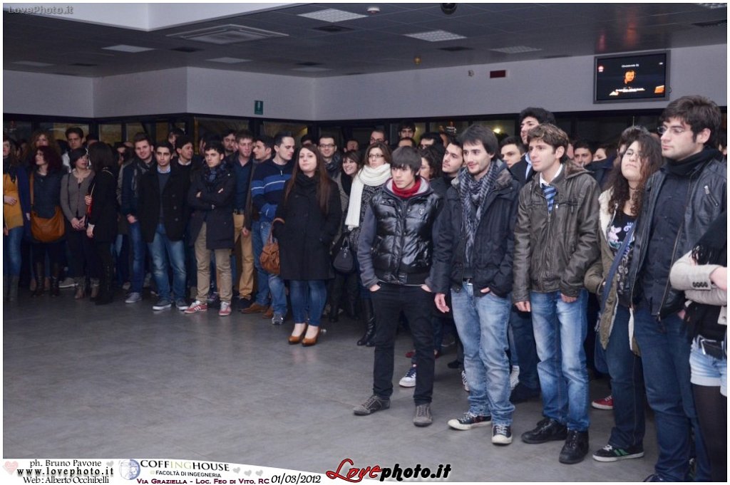 218Coffing_House_Facolta_Ingegneria_LiveMusicParty_LovePhoto_01032012.jpg
