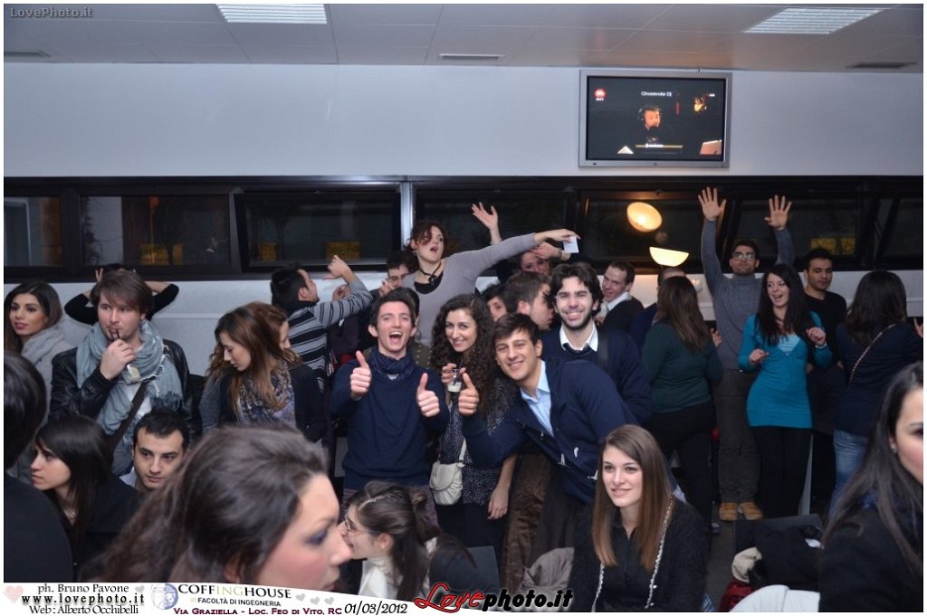232Coffing_House_Facolta_Ingegneria_LiveMusicParty_LovePhoto_01032012.jpg