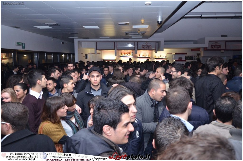 256Coffing_House_Facolta_Ingegneria_LiveMusicParty_LovePhoto_01032012.jpg