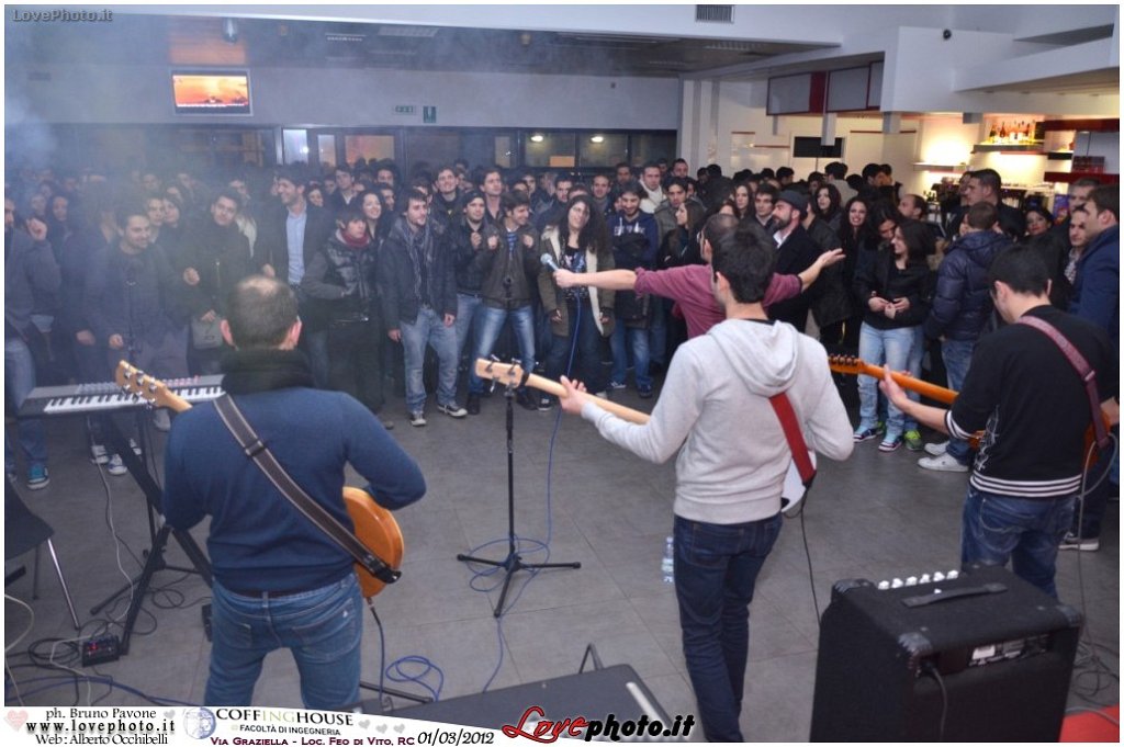 278Coffing_House_Facolta_Ingegneria_LiveMusicParty_LovePhoto_01032012.jpg