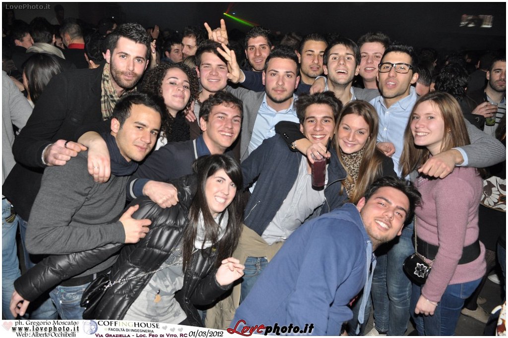 284Coffing_House_Facolta_Ingegneria_LiveMusicParty_LovePhoto_01032012.jpg - GREGORIO MOSCATO  PHOTOGRAPHER