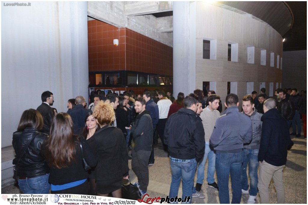 295Coffing_House_Facolta_Ingegneria_LiveMusicParty_LovePhoto_01032012.jpg