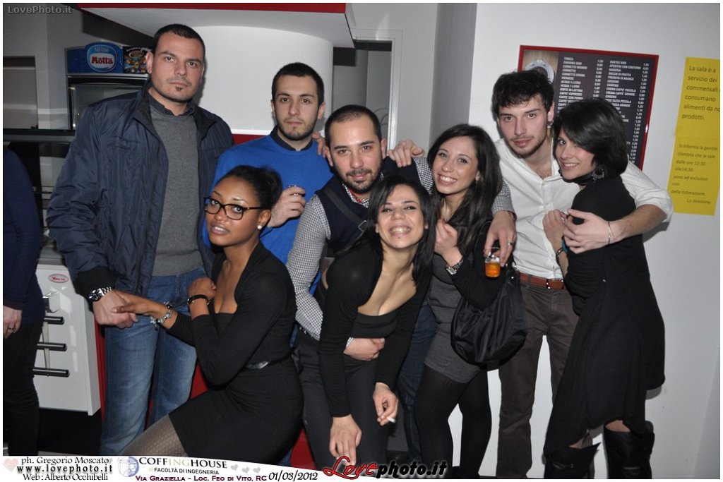 318Coffing_House_Facolta_Ingegneria_LiveMusicParty_LovePhoto_01032012.jpg - GREGORIO MOSCATO  PHOTOGRAPHER