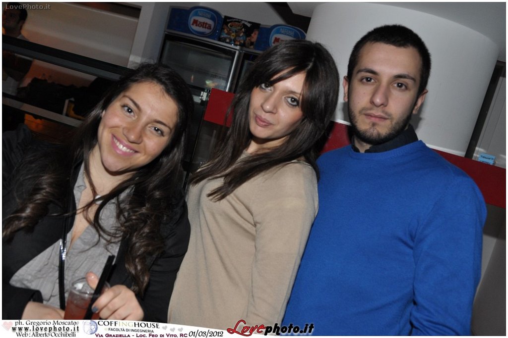 322Coffing_House_Facolta_Ingegneria_LiveMusicParty_LovePhoto_01032012.jpg - GREGORIO MOSCATO  PHOTOGRAPHER