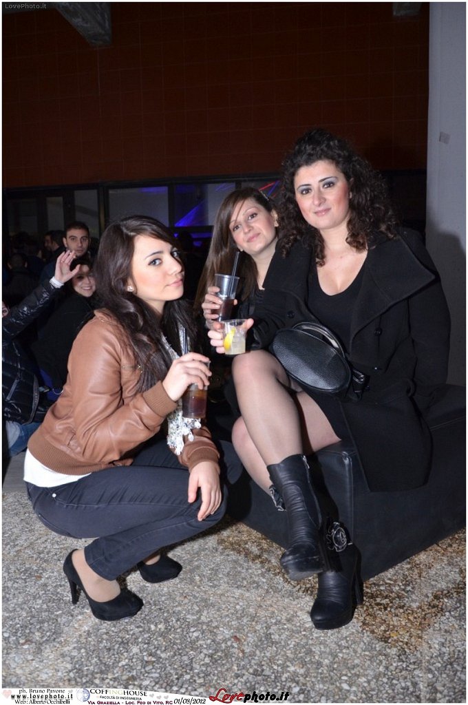 323Coffing_House_Facolta_Ingegneria_LiveMusicParty_LovePhoto_01032012.jpg