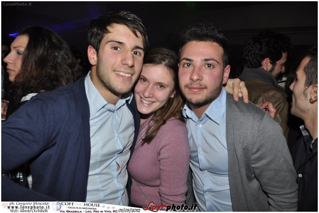 328Coffing_House_Facolta_Ingegneria_LiveMusicParty_LovePhoto_01032012.jpg - GREGORIO MOSCATO  PHOTOGRAPHER
