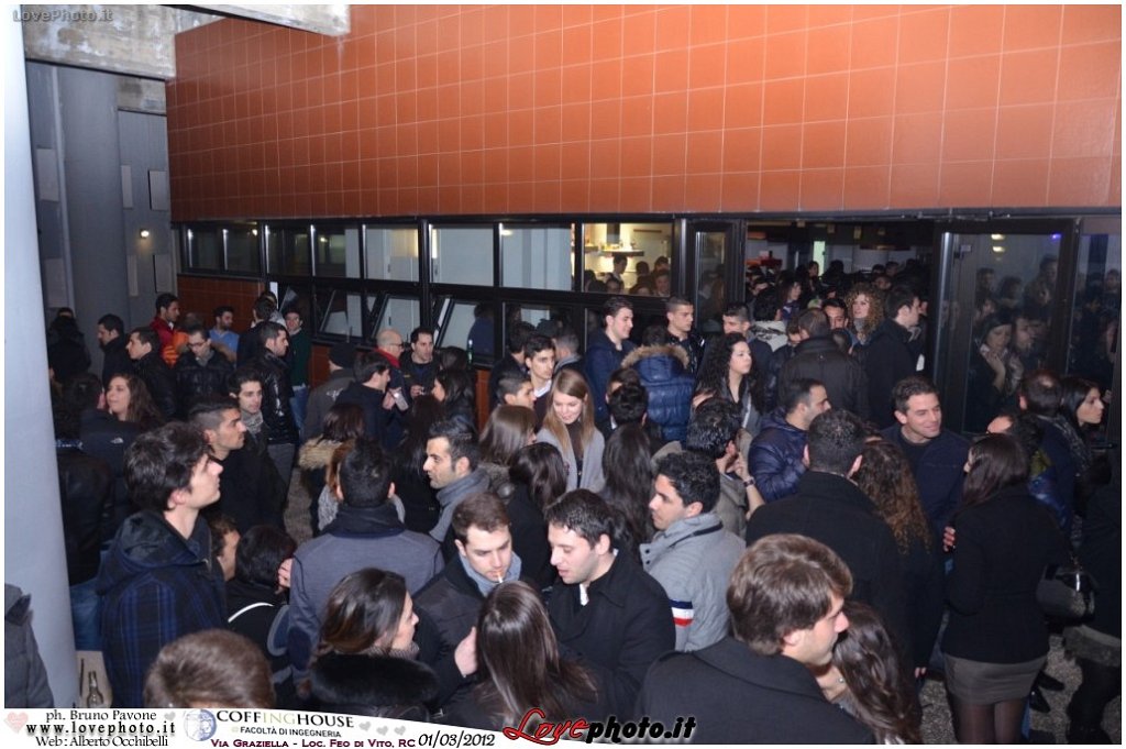 329Coffing_House_Facolta_Ingegneria_LiveMusicParty_LovePhoto_01032012.jpg