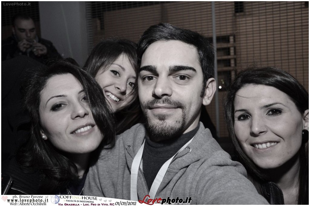 339Coffing_House_Facolta_Ingegneria_LiveMusicParty_LovePhoto_01032012.jpg