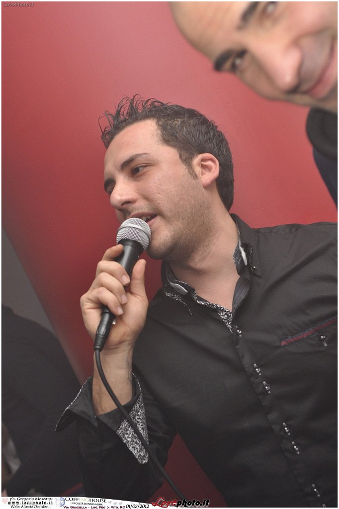 402Coffing_House_Facolta_Ingegneria_LiveMusicParty_LovePhoto_01032012.jpg - GREGORIO MOSCATO  PHOTOGRAPHER
