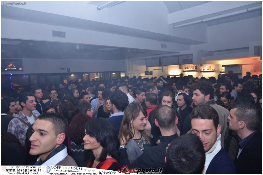 425Coffing_House_Facolta_Ingegneria_LiveMusicParty_LovePhoto_01032012.jpg