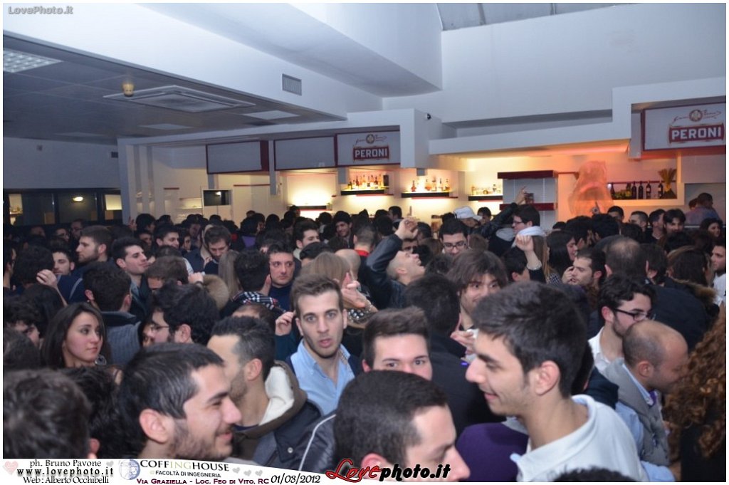 443Coffing_House_Facolta_Ingegneria_LiveMusicParty_LovePhoto_01032012.jpg